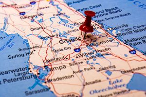 ¿Cómo influye tu código postal en Florida en tu seguro de auto (y cómo ahorrar cientos)? - Veneville Insurance